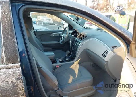 2009 Chevrolet Traverse Ls from USA, damaged, VIN 1GNEV13D49S171676